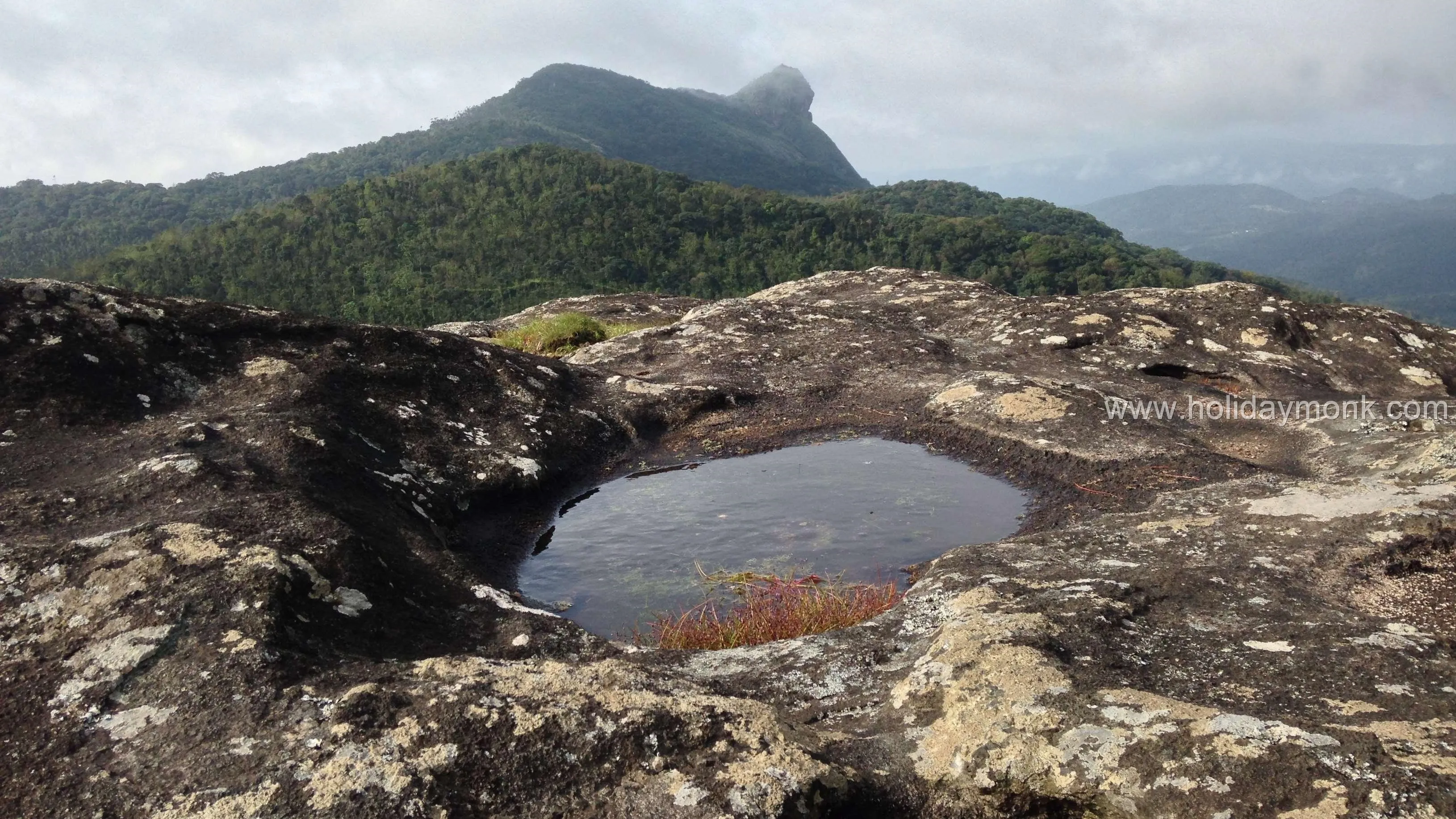 Bandekallu Gudda hill views
