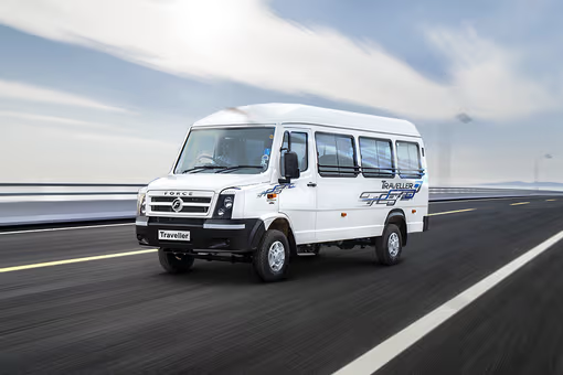 Tempo Traveller taxi service in Chikkamagaluru
